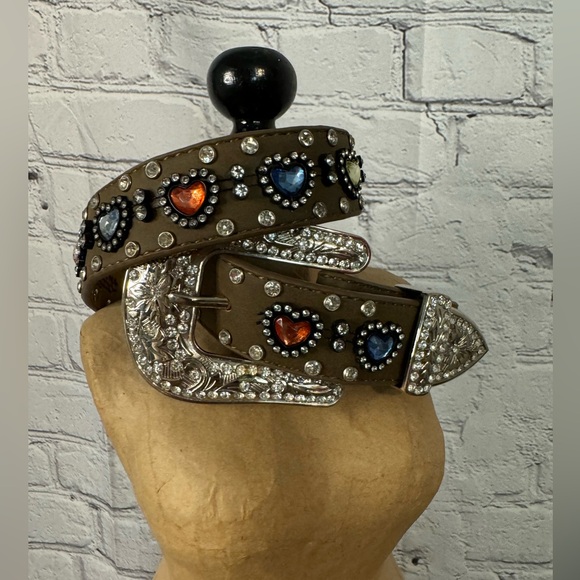 Nocona Leather Heart Studded Belt small - Picture 1 of 5